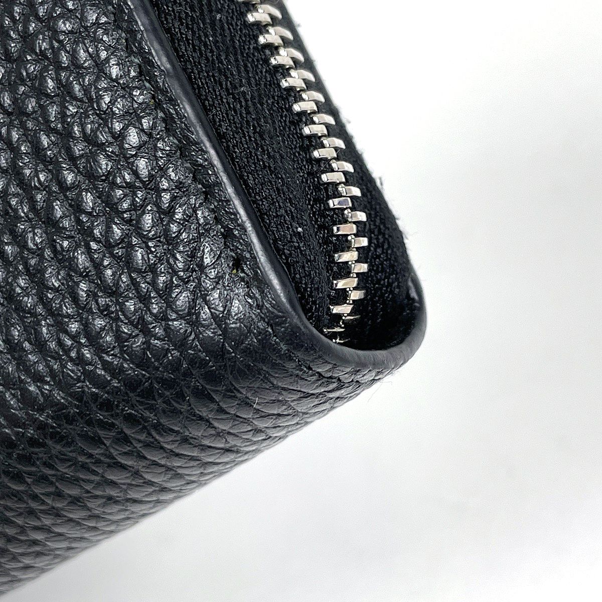 Prada Zip Around Wallet Leather Nero — view 3