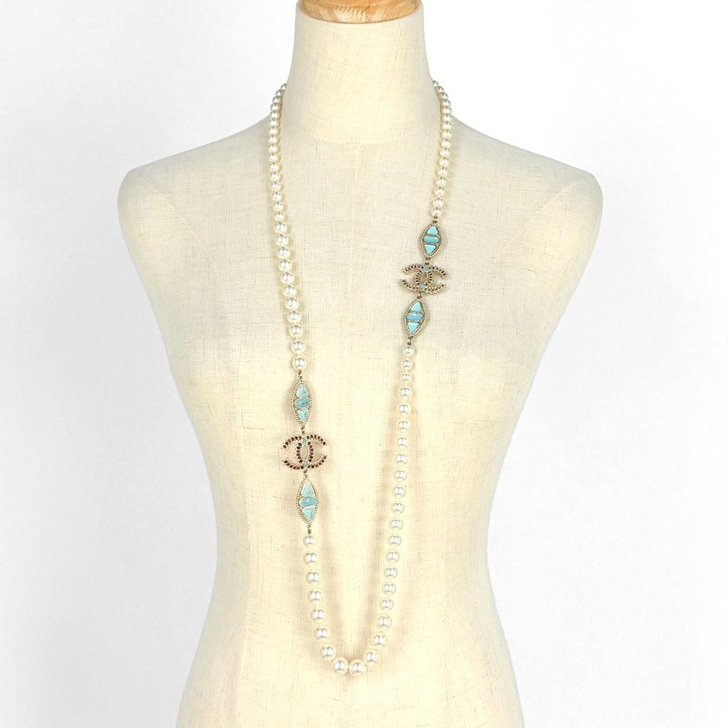 Chanel CC Logo Faux Pearl Necklace Long White Light Blue — view 7