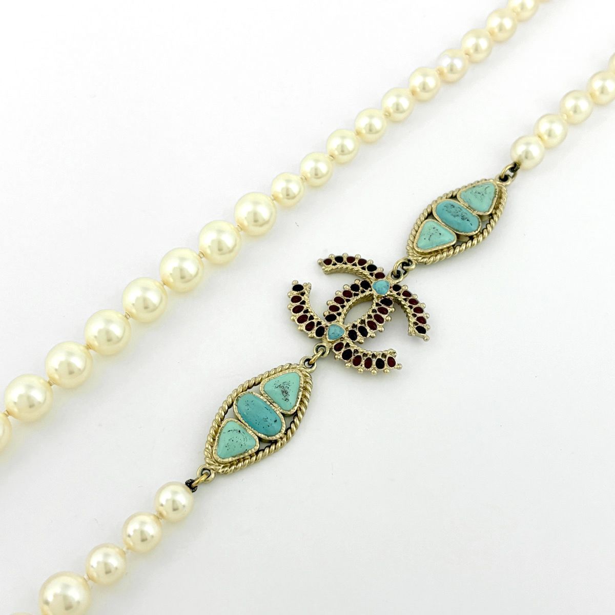 Chanel CC Logo Faux Pearl Necklace Long White Light Blue — view 2