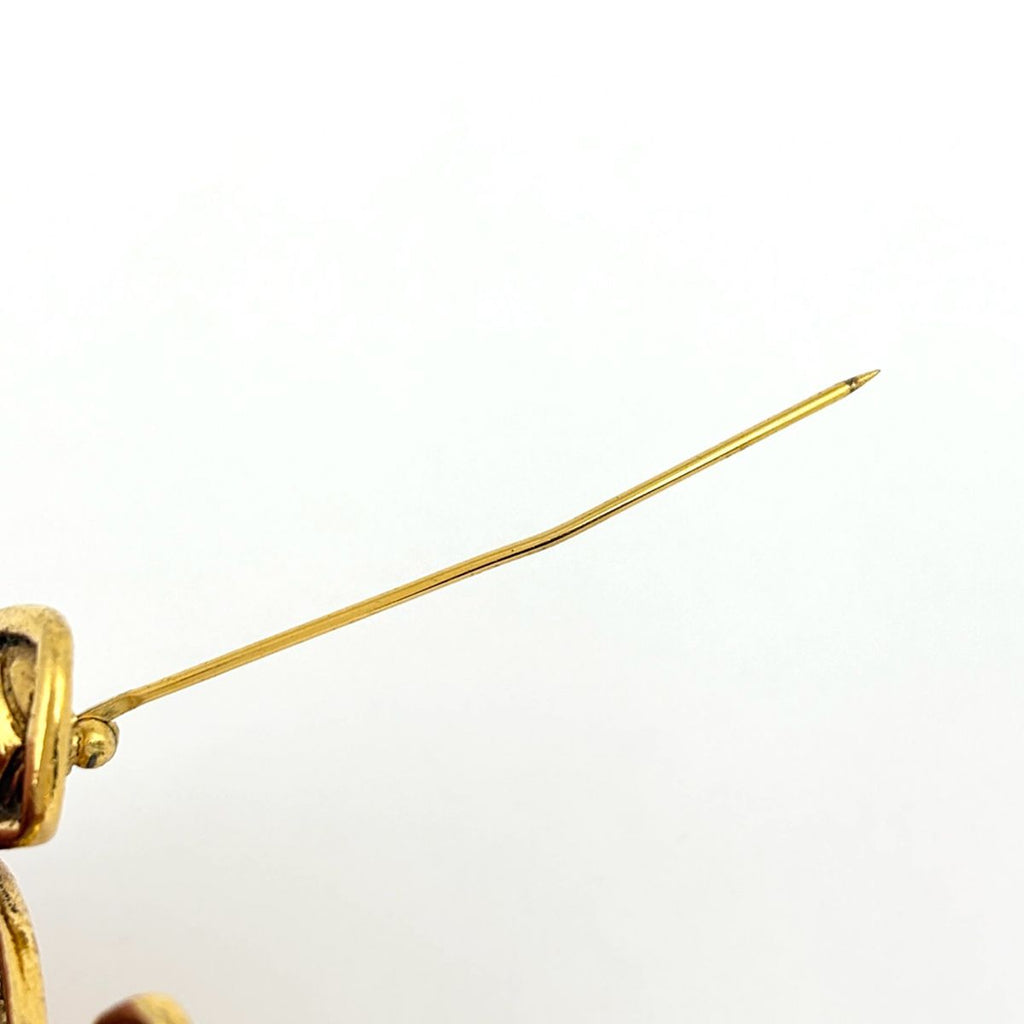 Chanel CC Logo Brooch Quilted Gold Plated — view 3