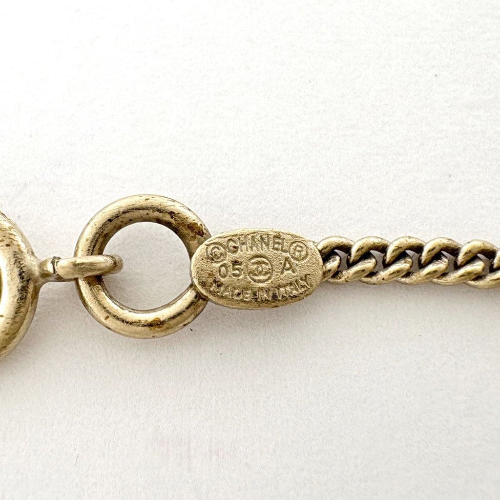 Chanel CC Logo Rhinestone Necklace High Heels Gold Plated — view 5