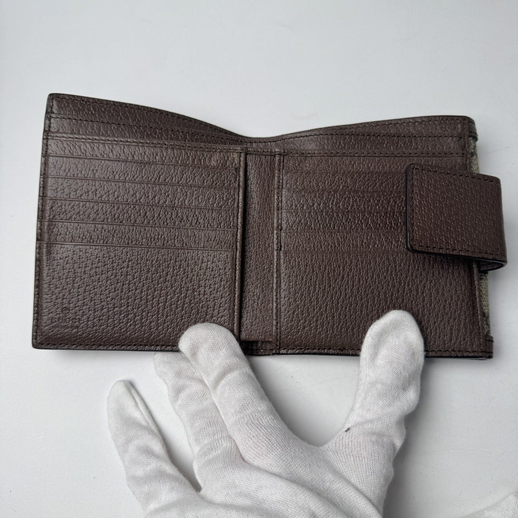 Gucci GG Supreme Compact Wallet — view 7