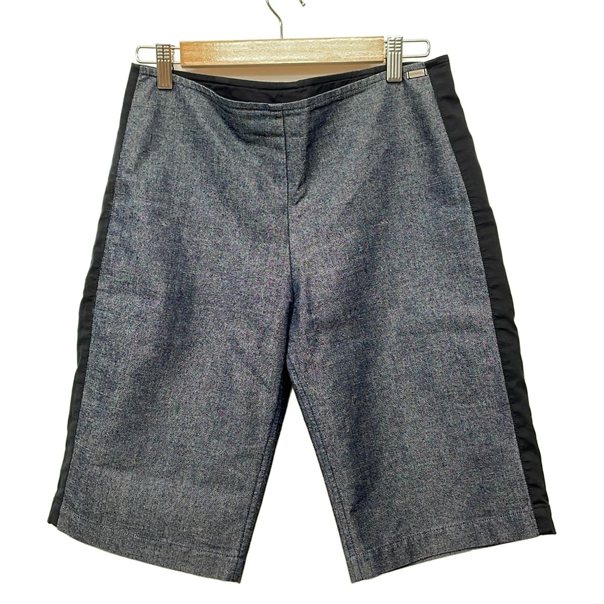 Chanel Shorts 40 M Navy Identification