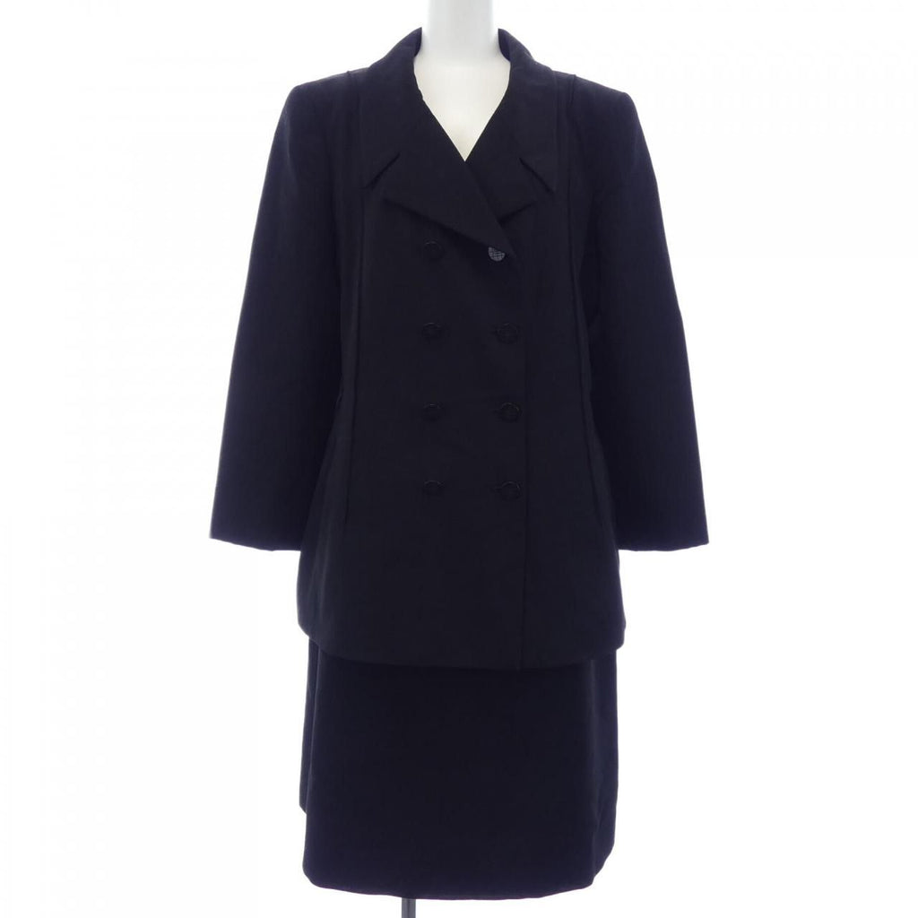 Chanel Vintage Suit Black