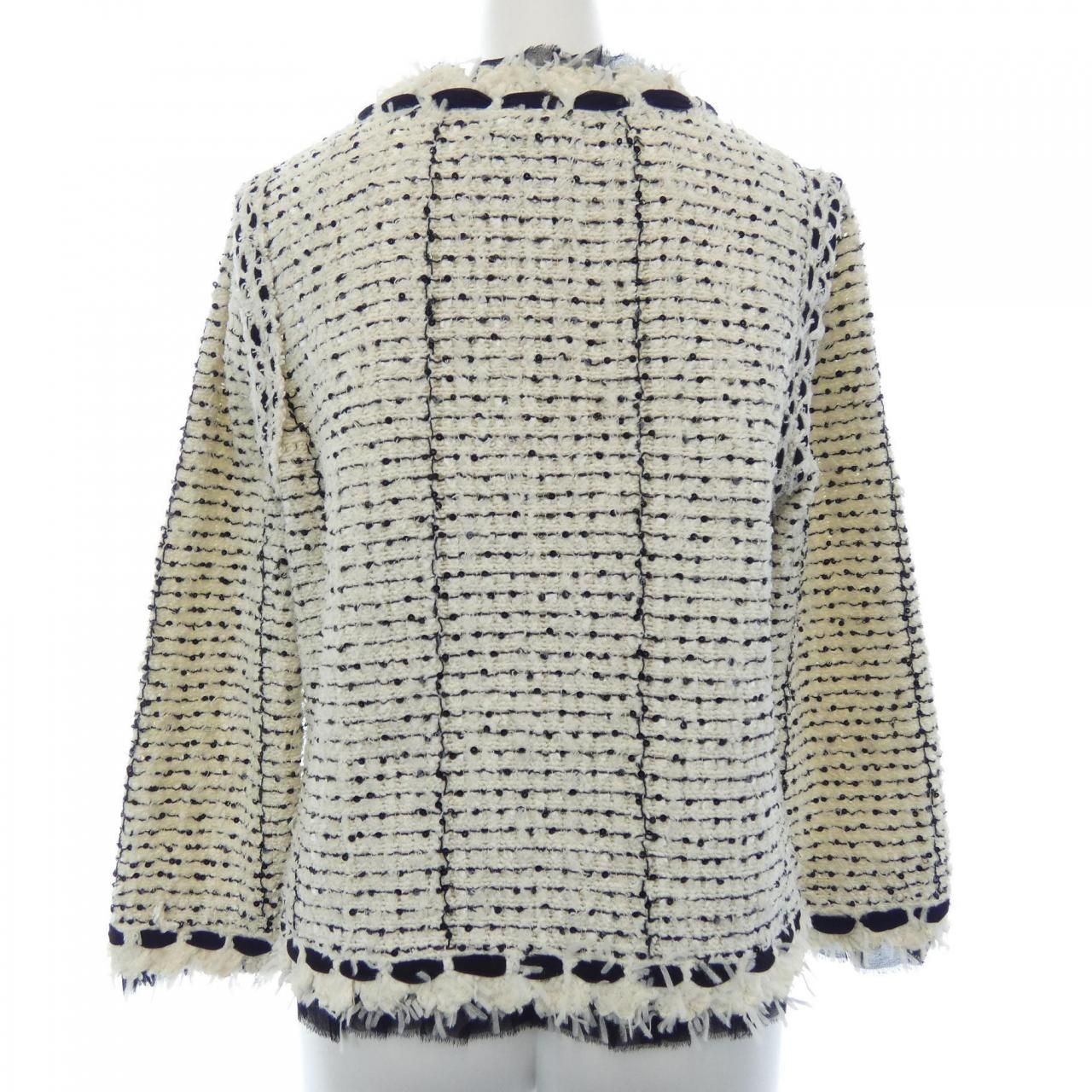 Chanel Vintage Collarless Jacket — view 2