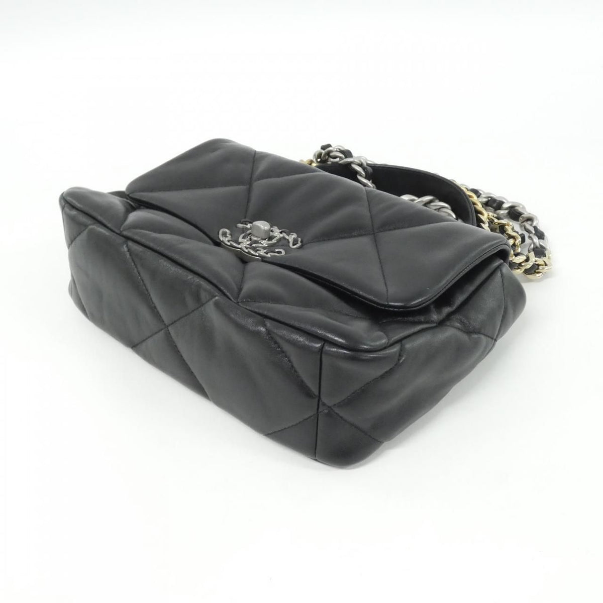 Chanel 19 Line Shoulder Bag — view 3