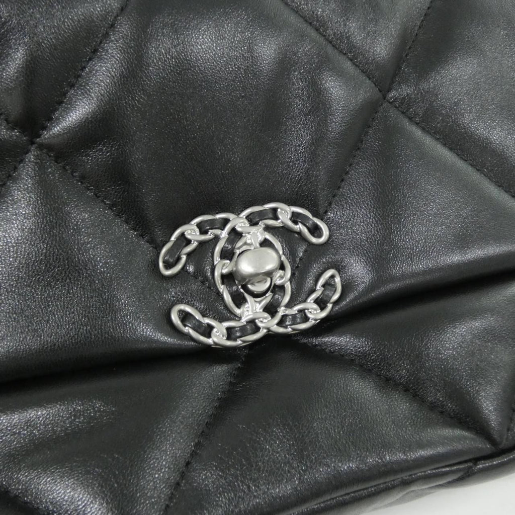 Chanel 19 Line Shoulder Bag — view 5