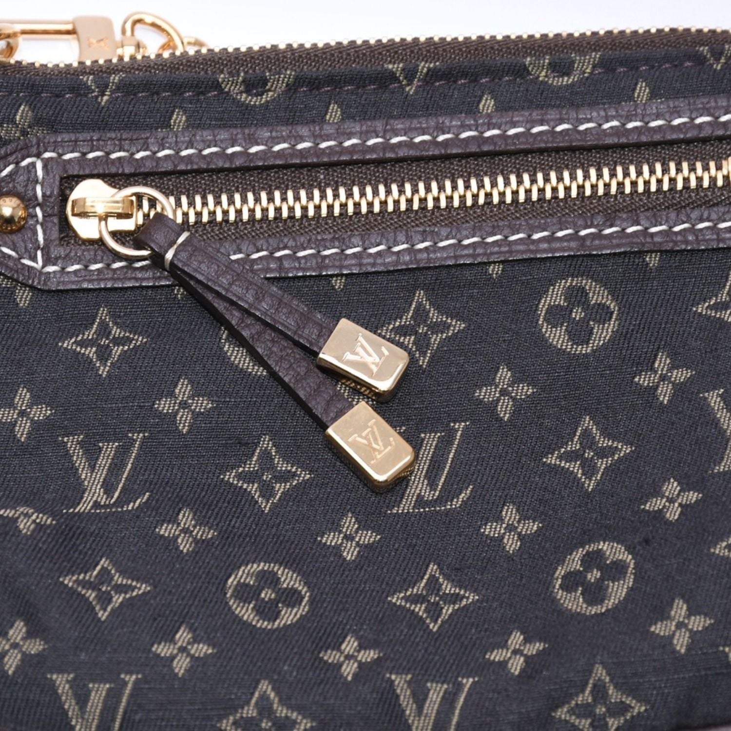 Louis Vuitton Mini Pochette Accessoires Pouch Monogram — view 7