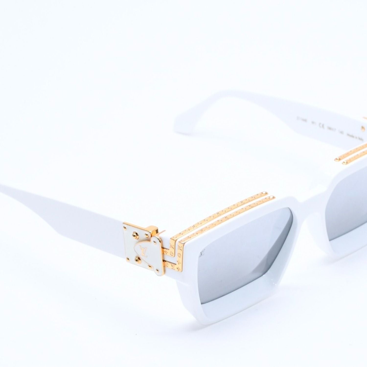 Louis Vuitton Sunglasses 1.1 Millionaire Eyewear White — view 4