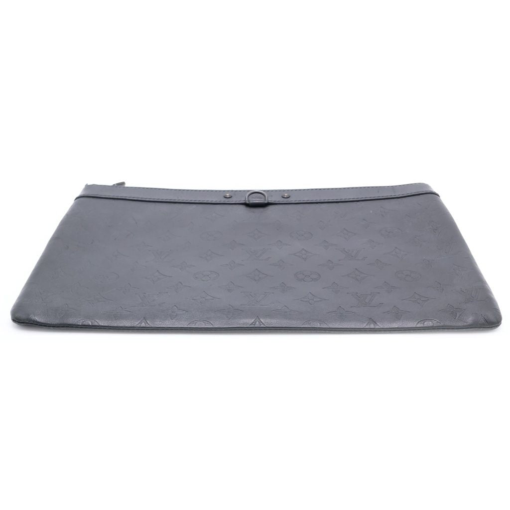 Louis Vuitton Monogram Shadow Discovery Clutch Black — view 4