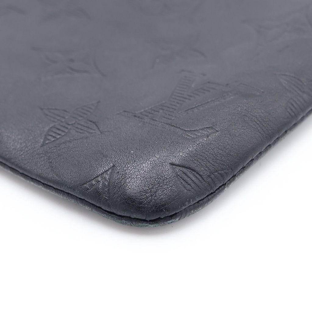 Louis Vuitton Monogram Shadow Discovery Clutch Black — view 5