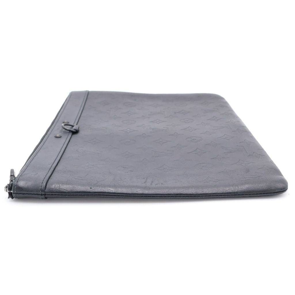Louis Vuitton Monogram Shadow Discovery Clutch Black — view 3