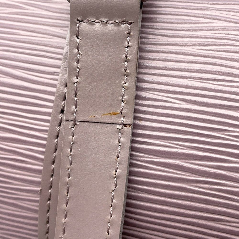 Louis Vuitton Handbag Epi Soufflot Mini — view 9