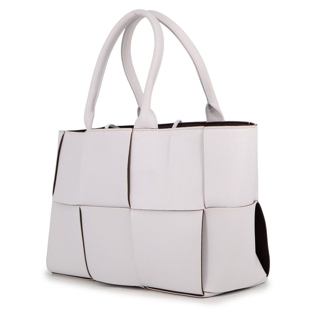 Bottega Veneta Handbag Maxi Intrecciato Arco Tote Small Lambskin — view 2