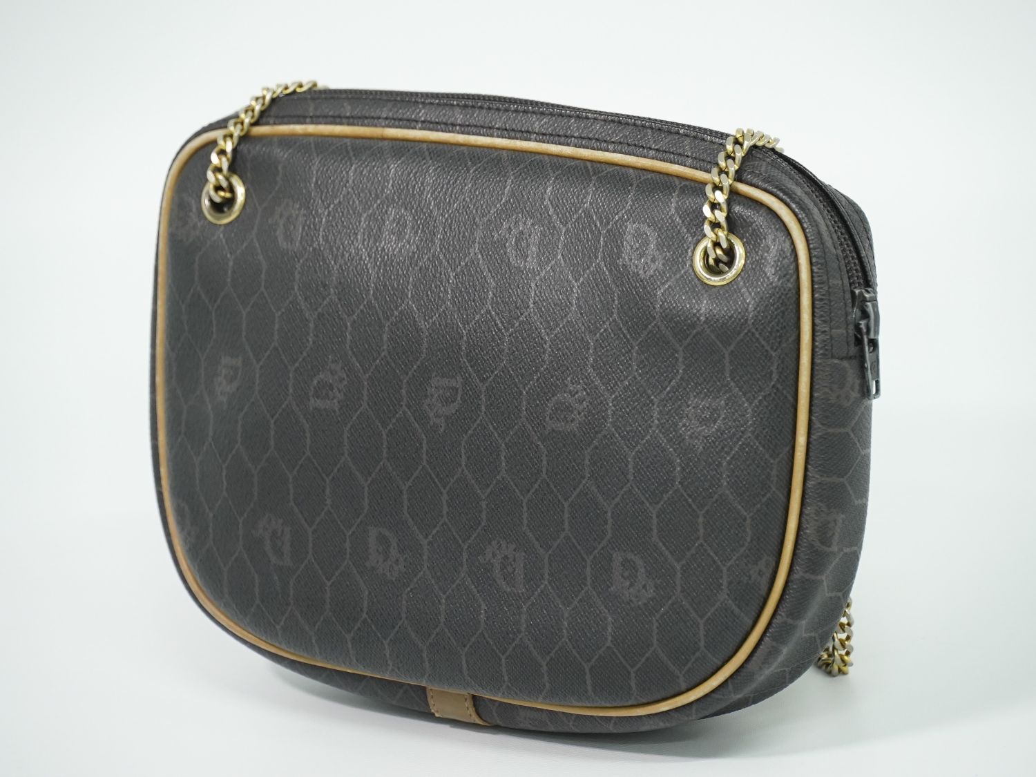 Dior Honeycomb Pattern Chain Shoulder Bag Pochette Black — view 2