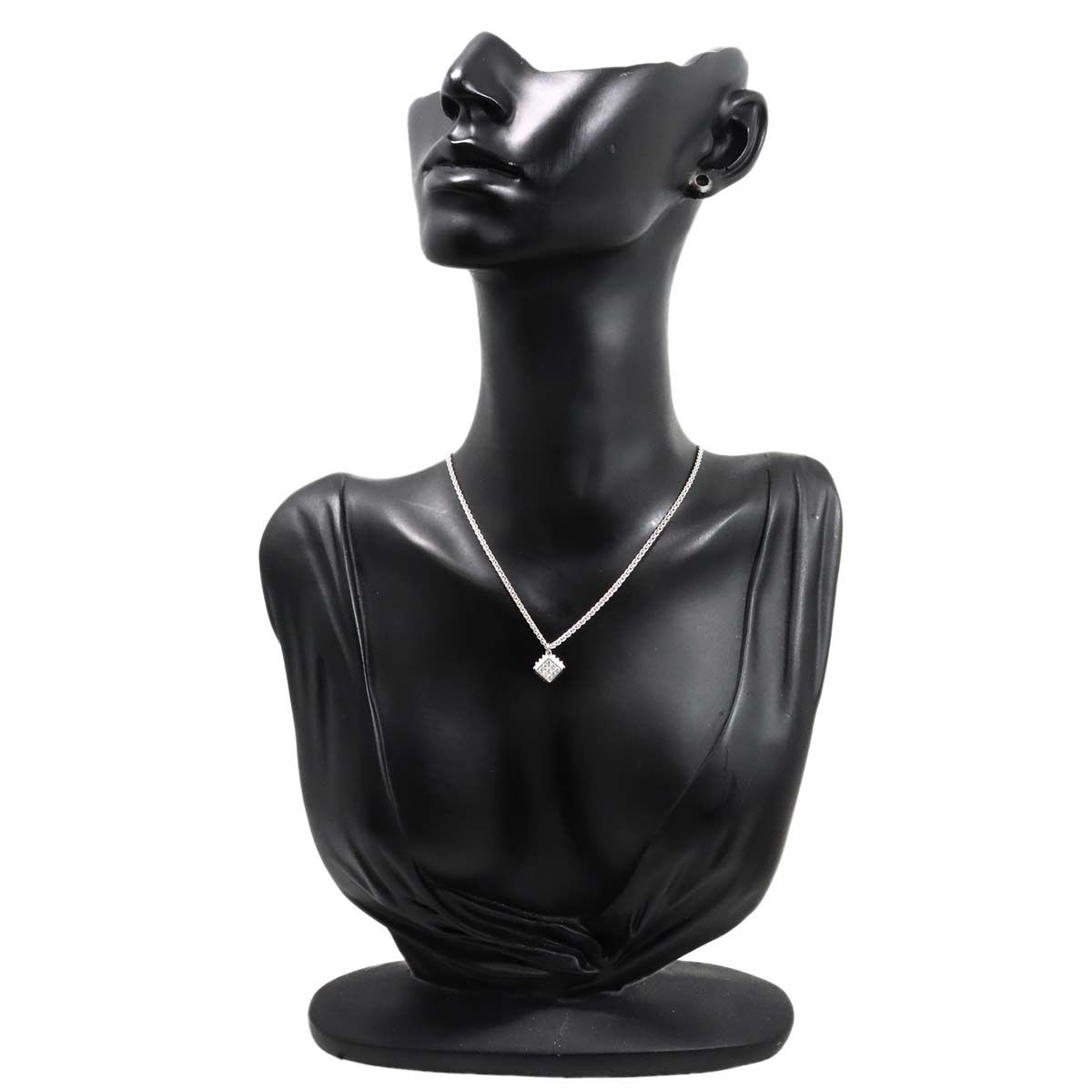 Louis Vuitton Pendentif Diamond Necklace 41 18k WG 750 Certificate — view 8