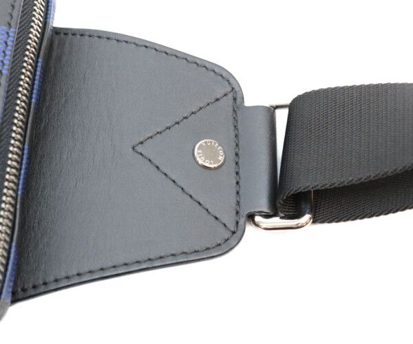 Louis Vuitton Damier Infini Avenue Sling — view 8