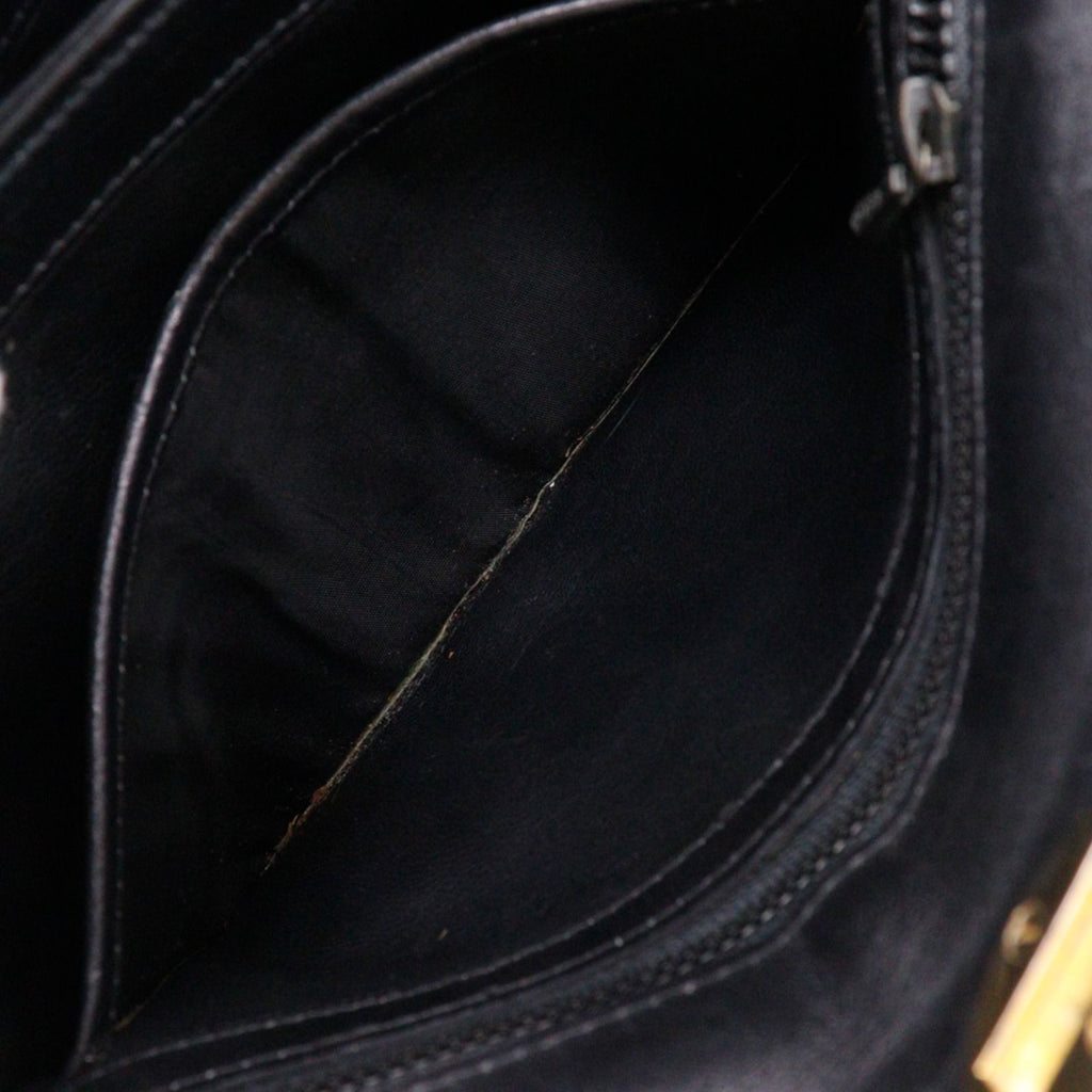 Gucci Vintage Leather Black Shoulder Bag — view 7