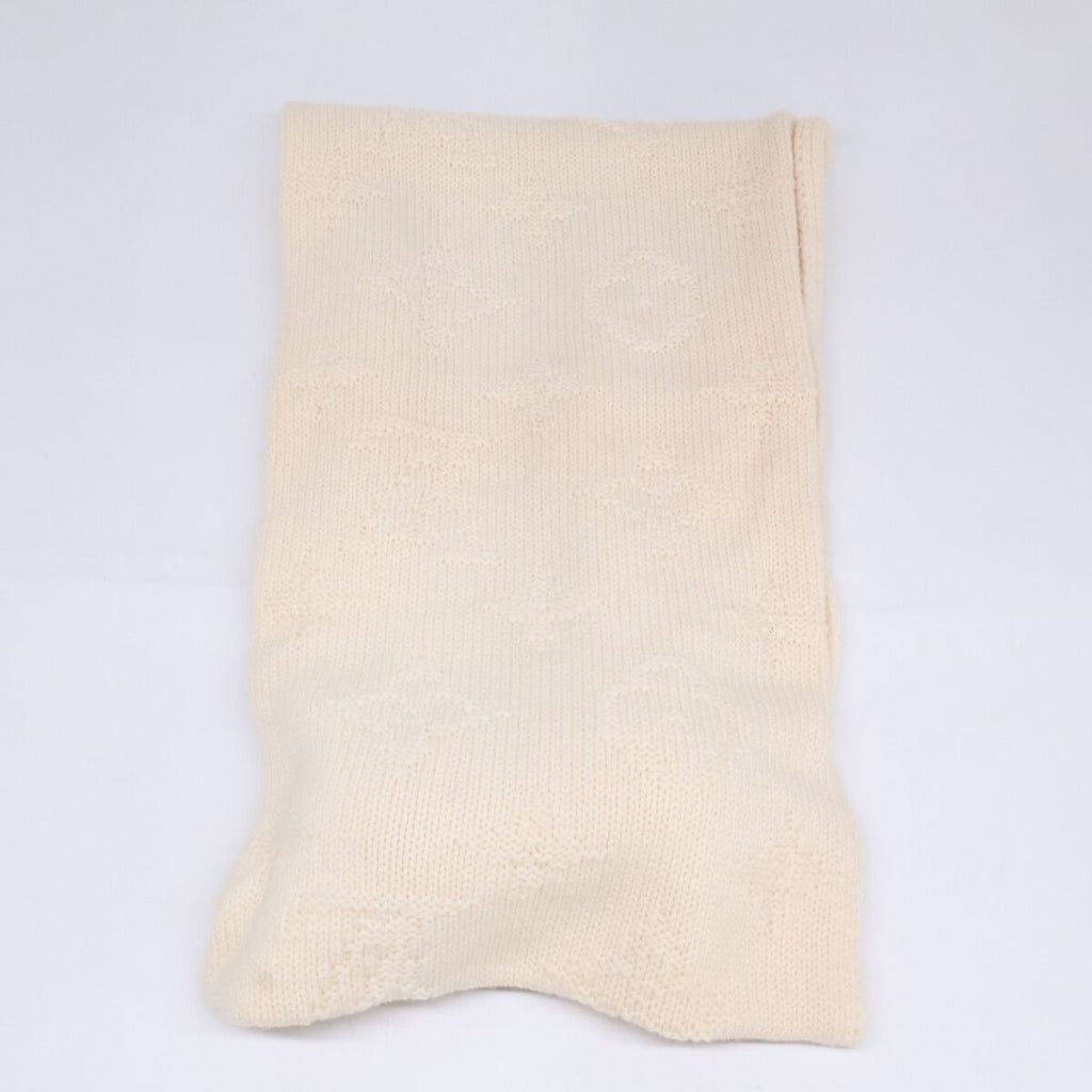 Louis Vuitton Monogram Cashmere Mink Scarf & Knit — view 7