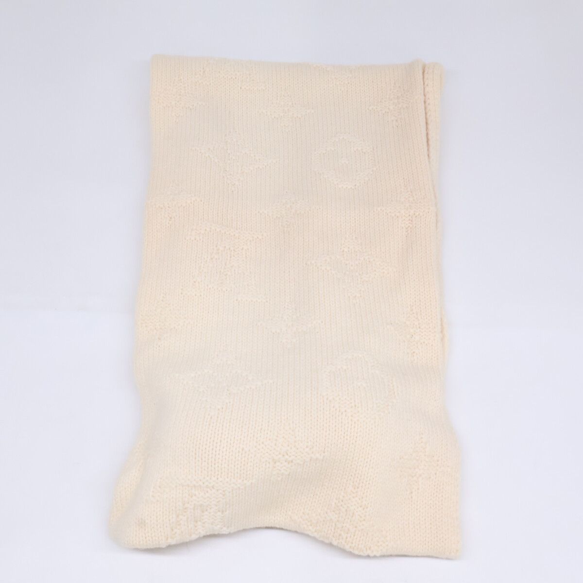 Louis Vuitton Monogram Cashmere Mink Scarf & Knit — view 7