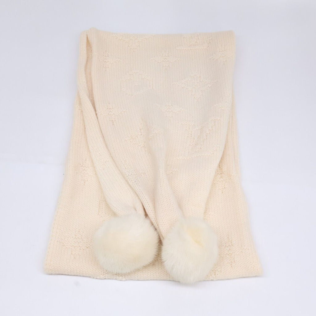 Louis Vuitton Monogram Cashmere Mink Scarf & Knit — view 6