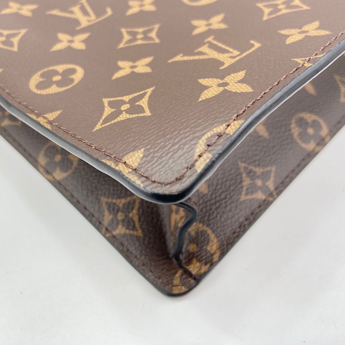 Louis Vuitton Handbag Monogram LV Friends Supplement — view 8