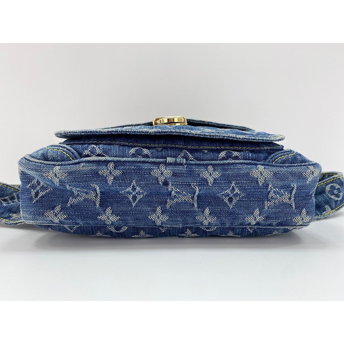 Louis Vuitton Shoulder Bag Monogram Denim — view 5
