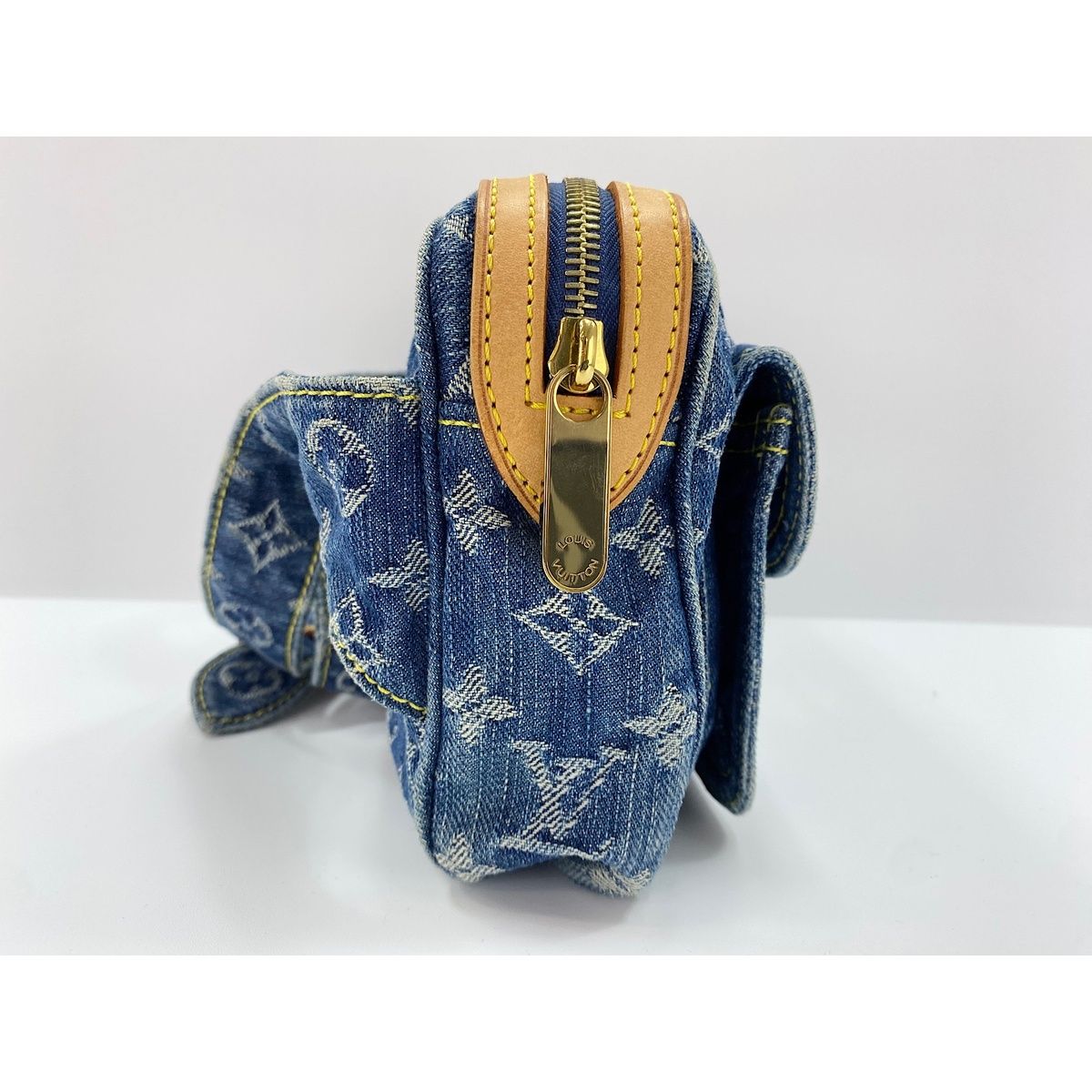 Louis Vuitton Shoulder Bag Monogram Denim — view 4