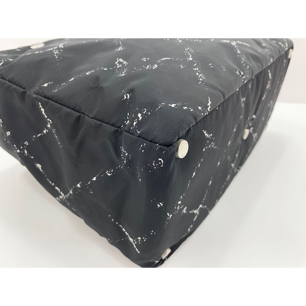 Chanel Tote Nylon Travel Line — view 6