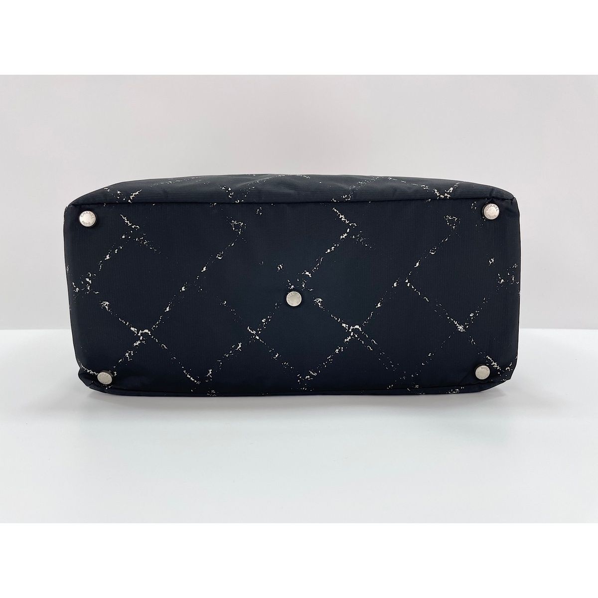 Chanel Tote Nylon Travel Line — view 5