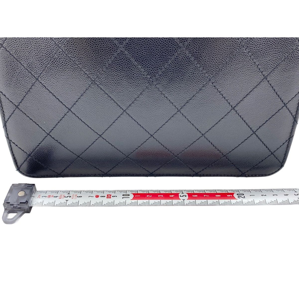 Chanel Shoulder Bag Caviar Leather Quilted — view 2