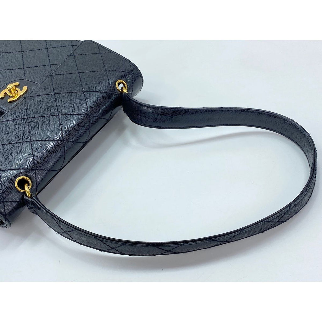 Chanel Shoulder Bag Caviar Leather Quilted — view 8