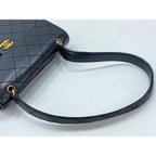 Chanel Shoulder Bag Caviar Leather Quilted — view 8