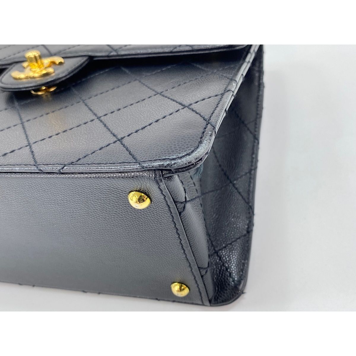 Chanel Shoulder Bag Caviar Leather Quilted — view 6