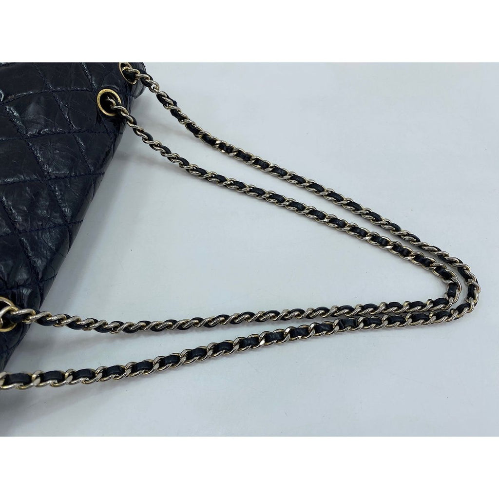 Chanel Shoulder Bag Calfskin Quilted — view 8