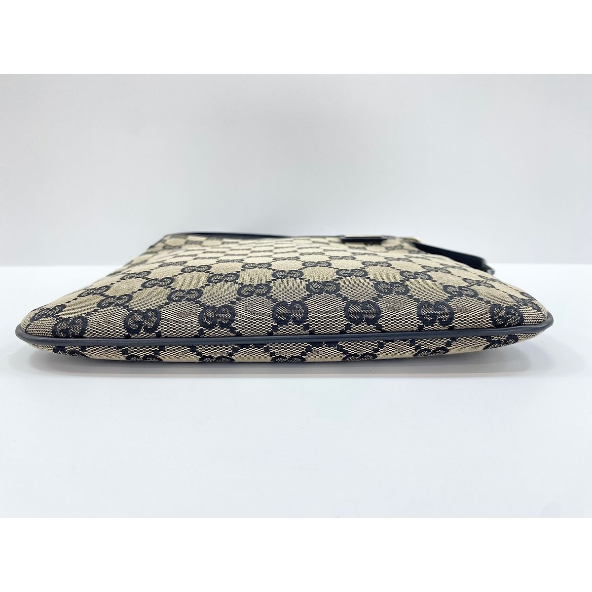 Gucci Shoulder Bag GG Canvas — view 6
