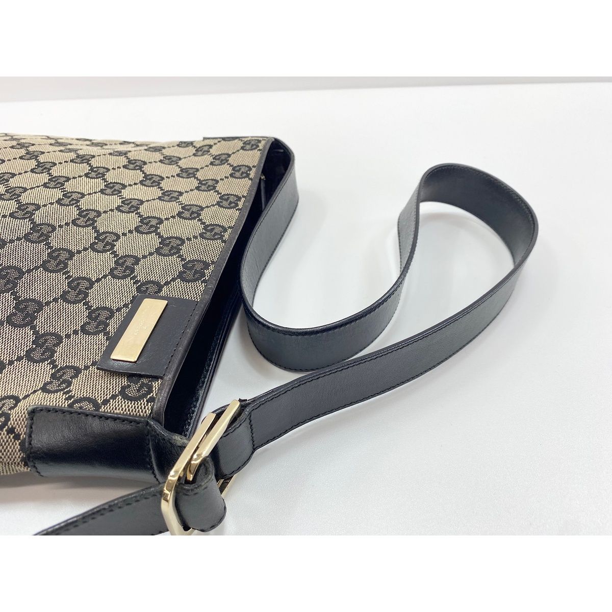 Gucci Shoulder Bag GG Canvas — view 9