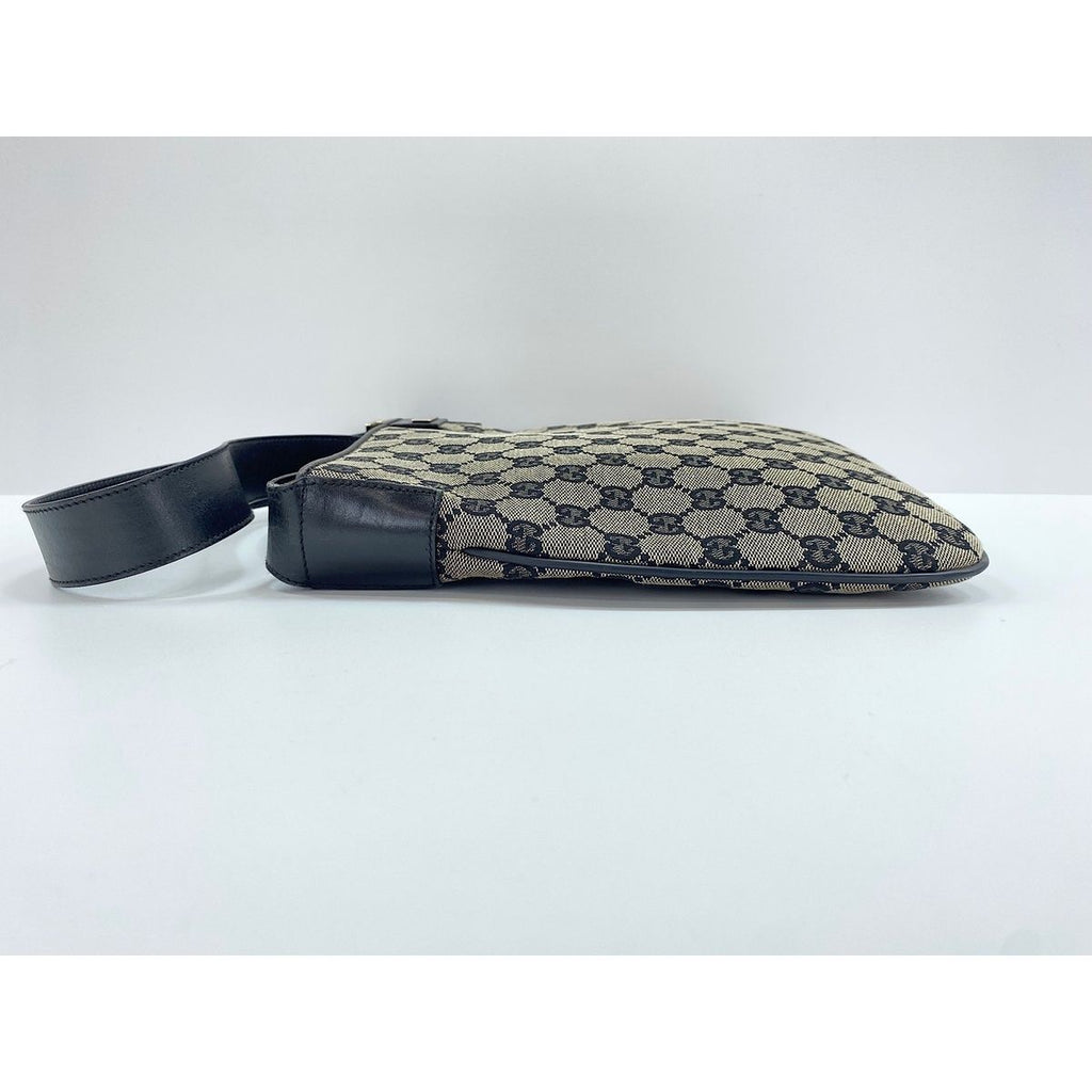 Gucci Shoulder Bag GG Canvas — view 4