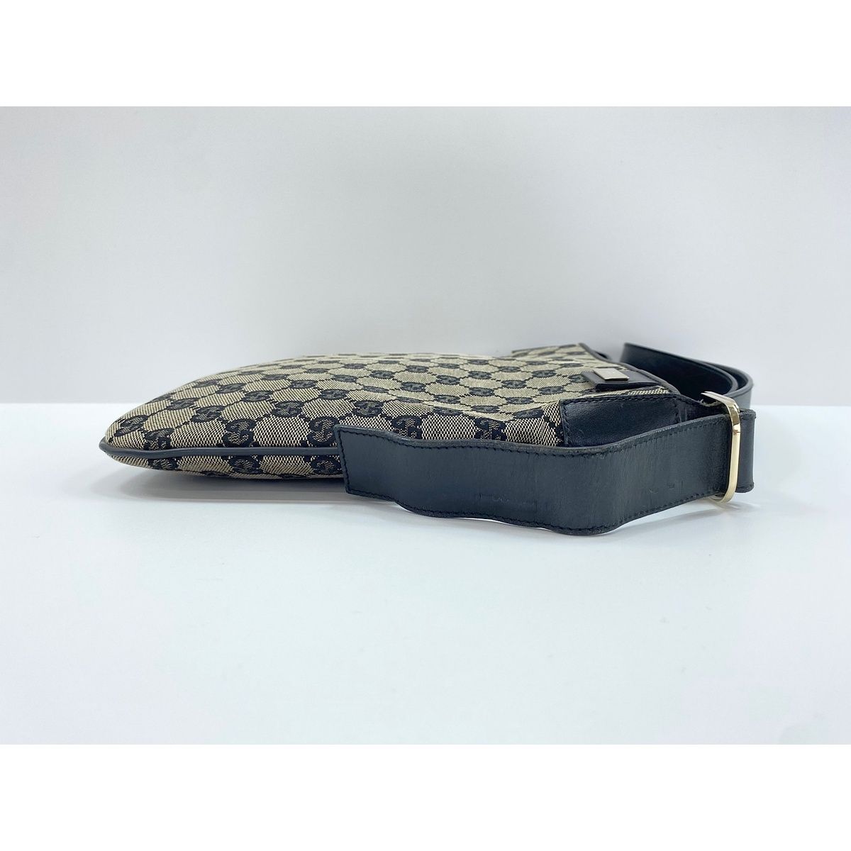 Gucci Shoulder Bag GG Canvas — view 5