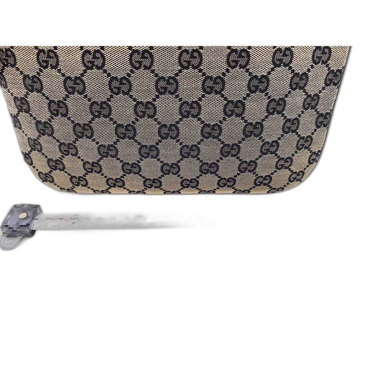 Gucci Shoulder Bag GG Canvas — view 3