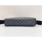 Louis Vuitton Shoulder Bag Damier Graphite Dayton PM — view 5
