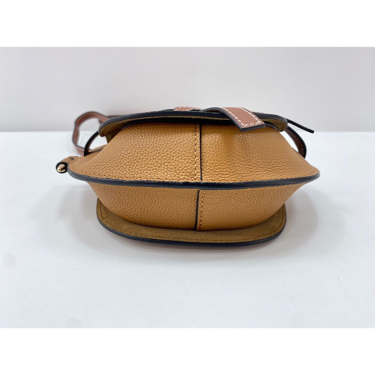 Loewe Shoulder Bag Leather Gate Mini — view 5