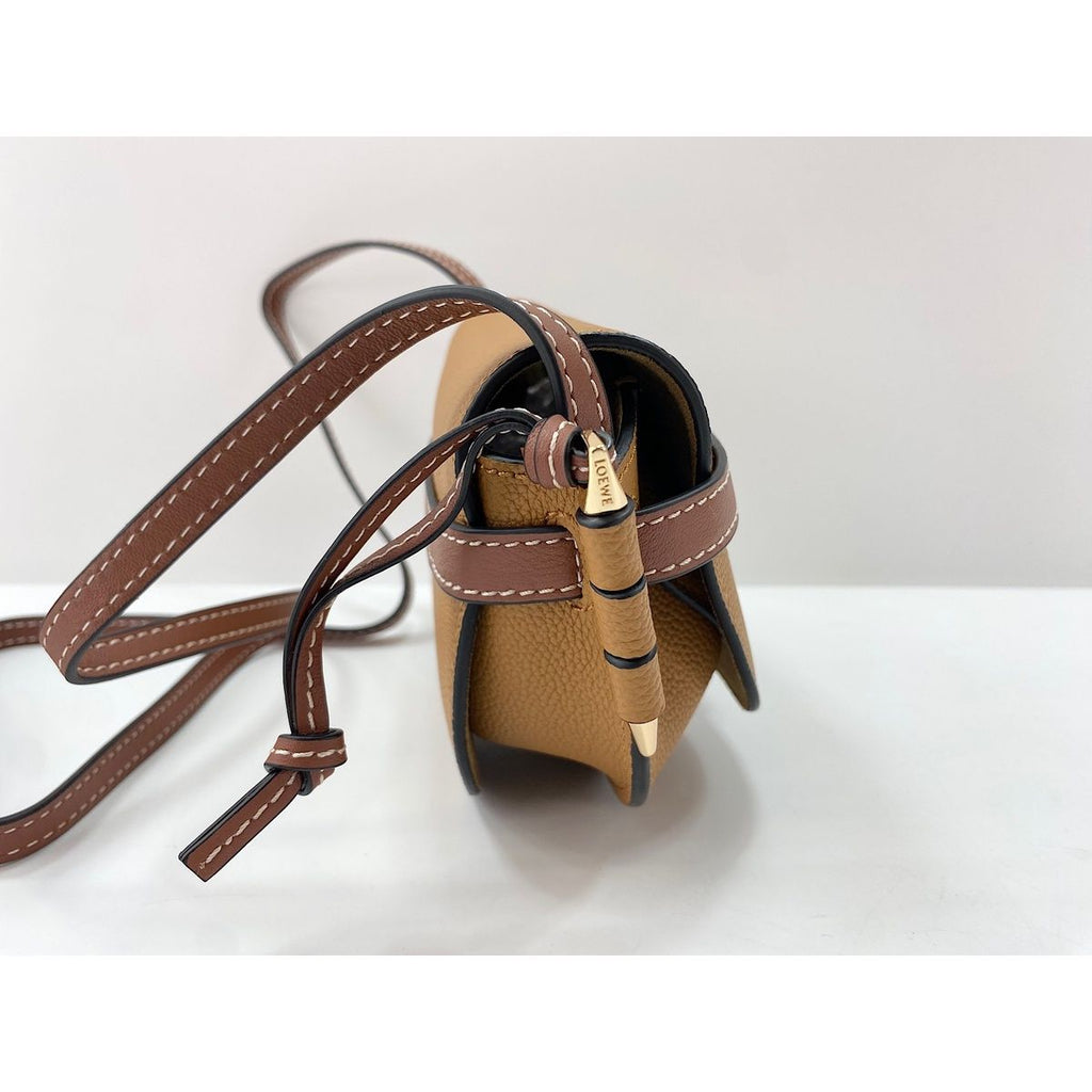 Loewe Shoulder Bag Leather Gate Mini — view 4