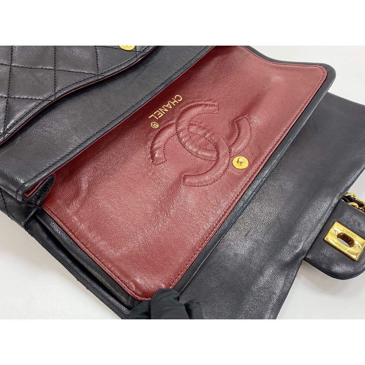 Chanel Shoulder Bag Lambskin Quilted 25 — view 9