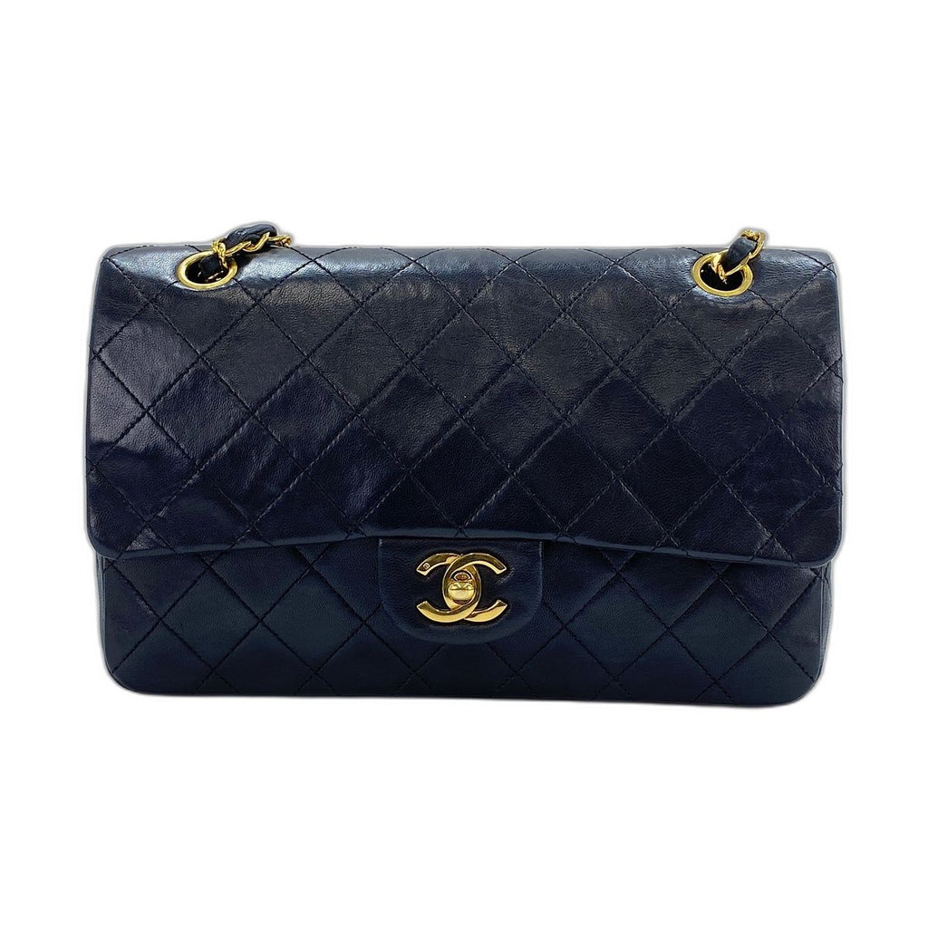 Chanel Shoulder Bag Lambskin Quilted 25