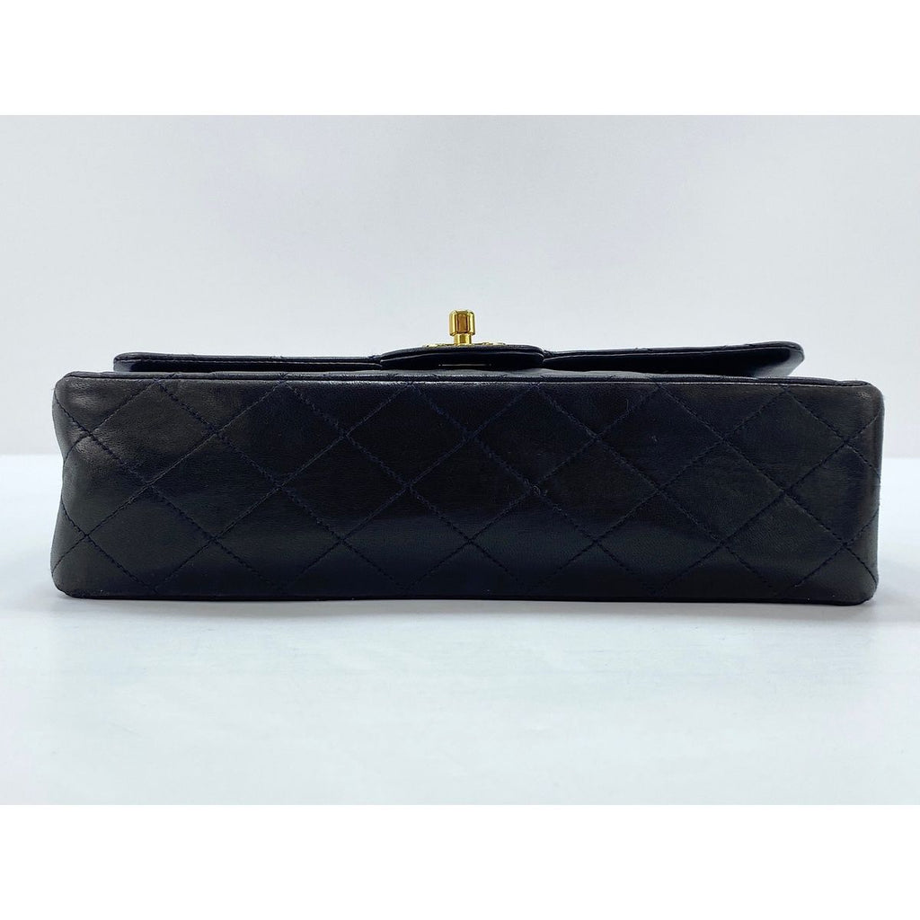 Chanel Shoulder Bag Lambskin Quilted 25 — view 6