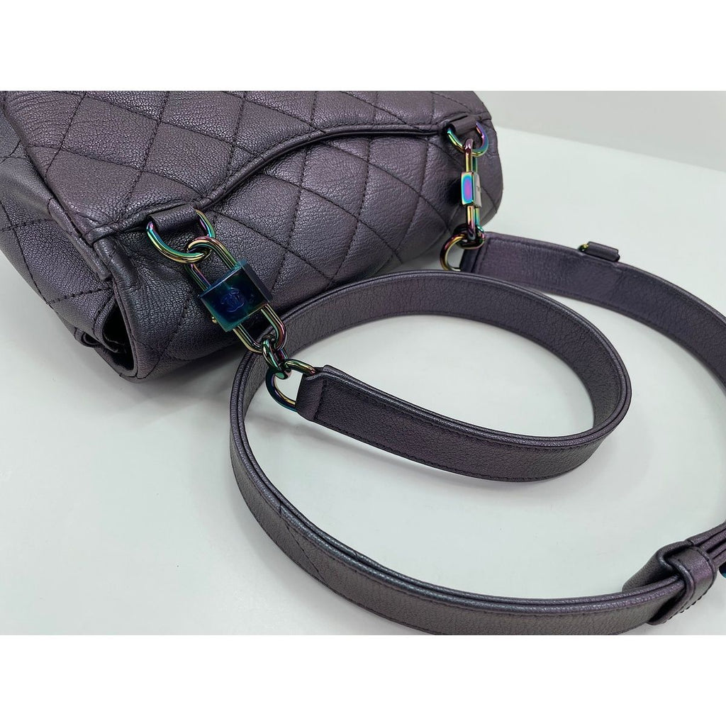 Chanel Shoulder Bag Leather Quilted — view 9