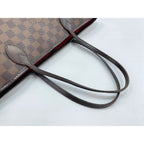 Louis Vuitton Handbag Damier Neverfull MM — view 9