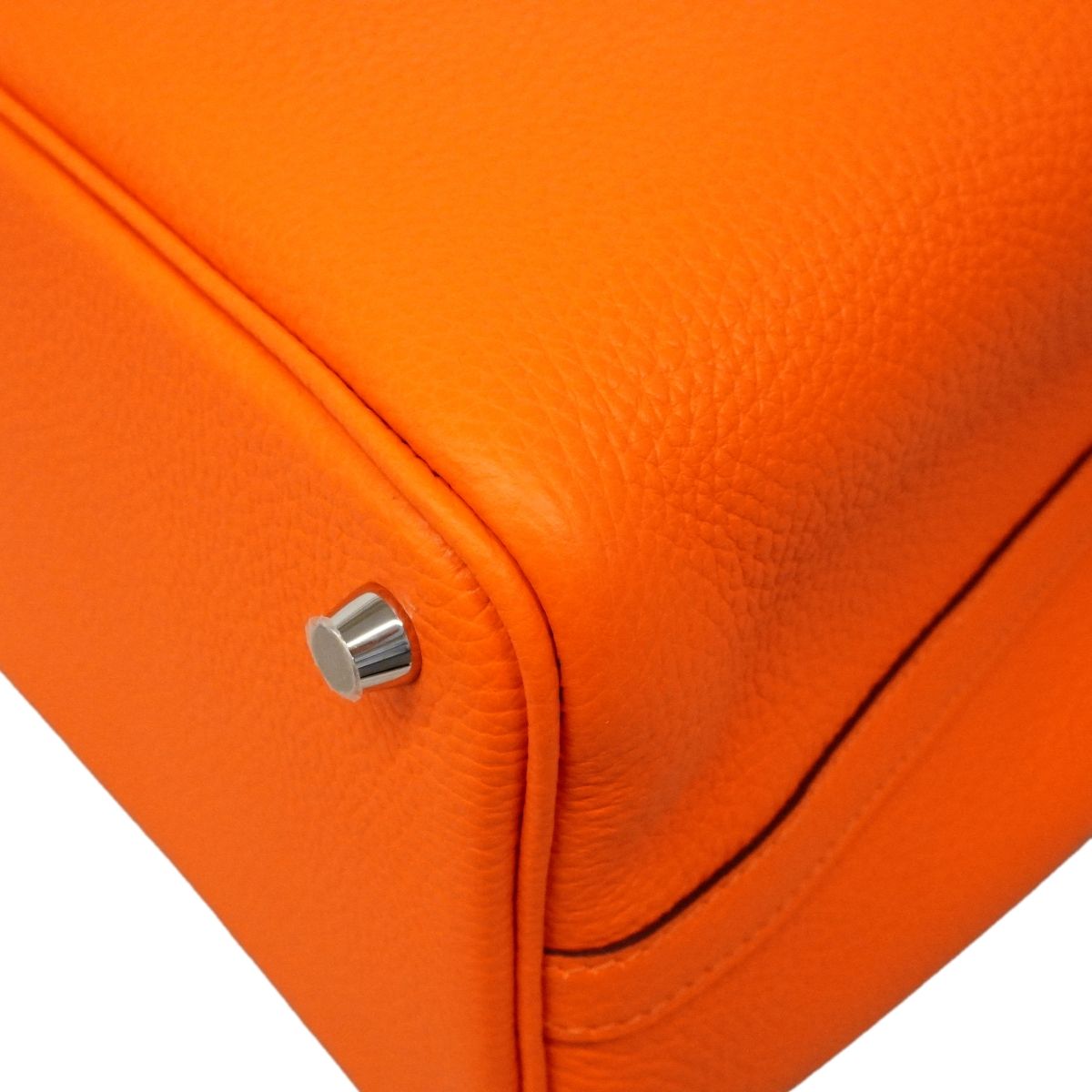 Hermes Handbag Picotin Lock Eclat PM Taurillon Clemence Swift Orange Minyan — view 6