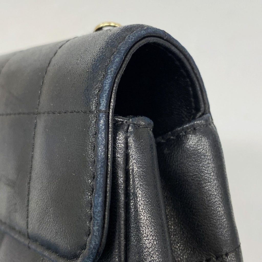 Chanel Shoulder Bag Choco Bar Lambskin Black Gold — view 7